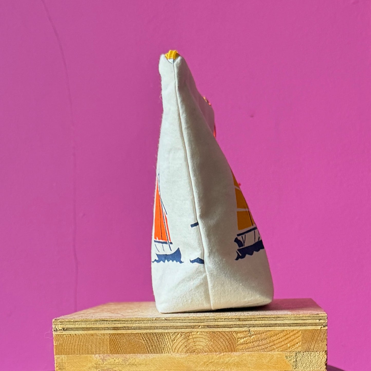 Boat Bag with Boxed Base