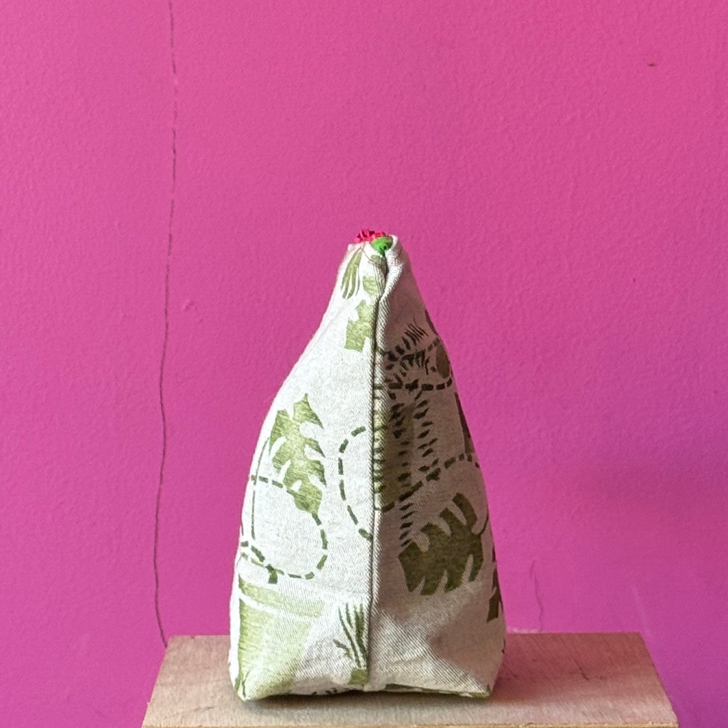 Houseplant Bag with Boxed Base