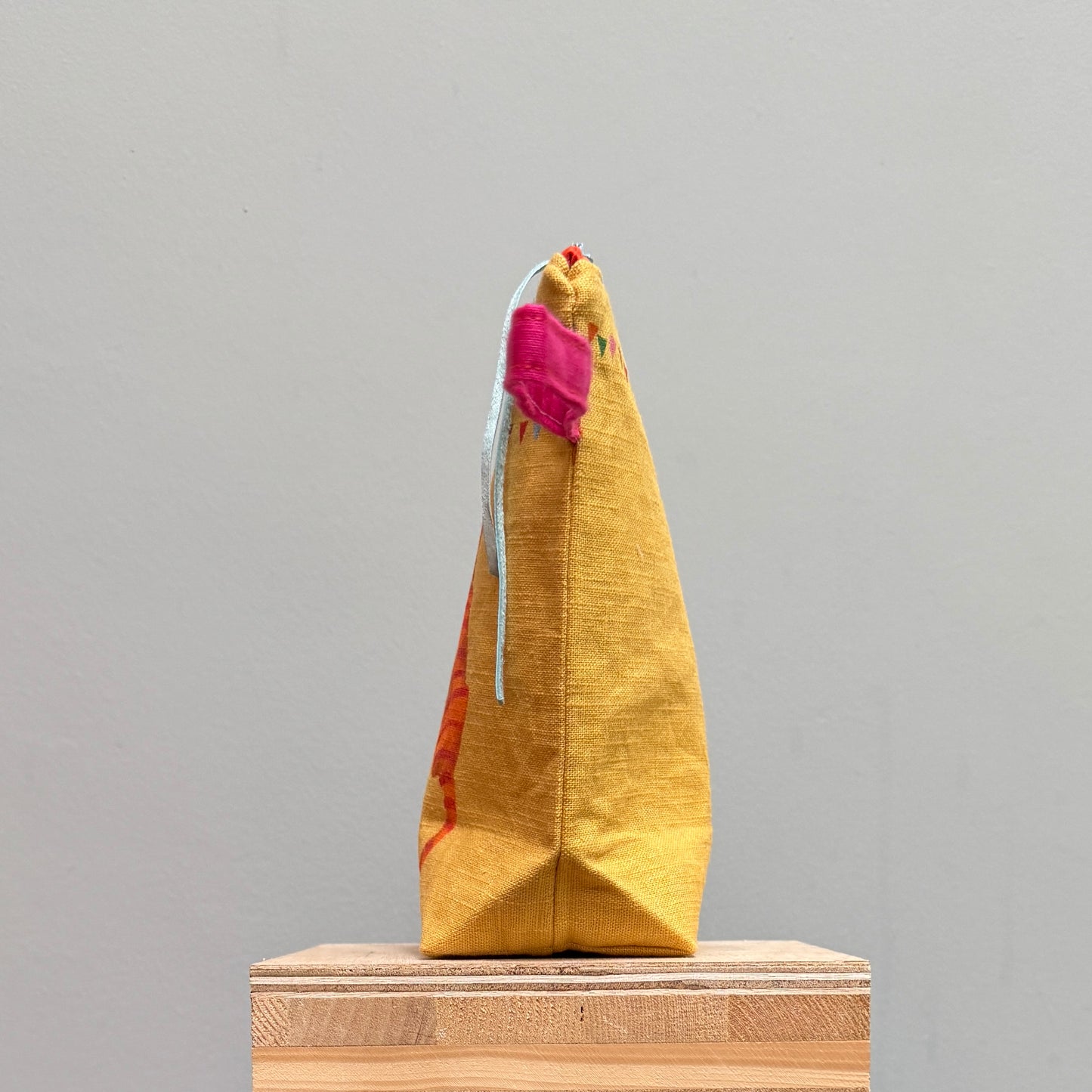 Doris and Stripes watch the Bunting with Boxed Base  on Yellow IV