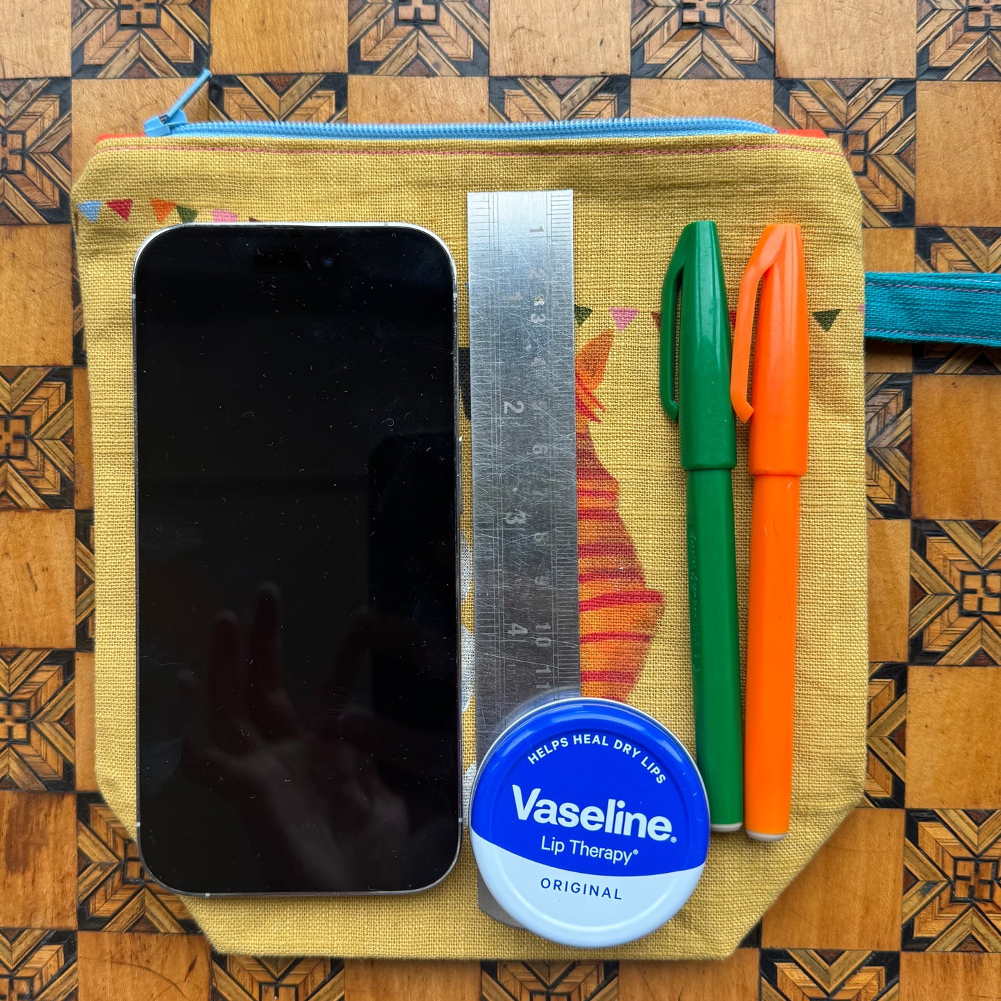 Doris and Stripes watch the Bunting with Boxed Base  on Yellow II