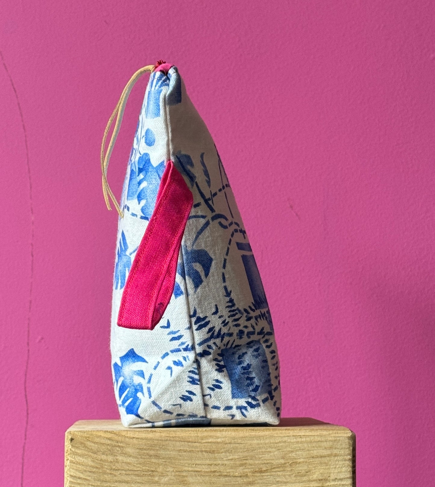 Houseplant Bag with Boxed Base